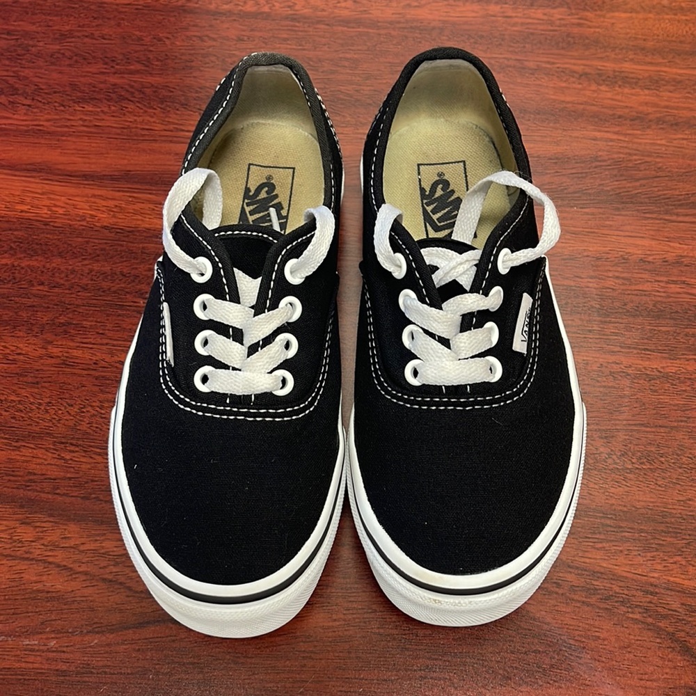 Vans Authentic Black Size 2 Kids